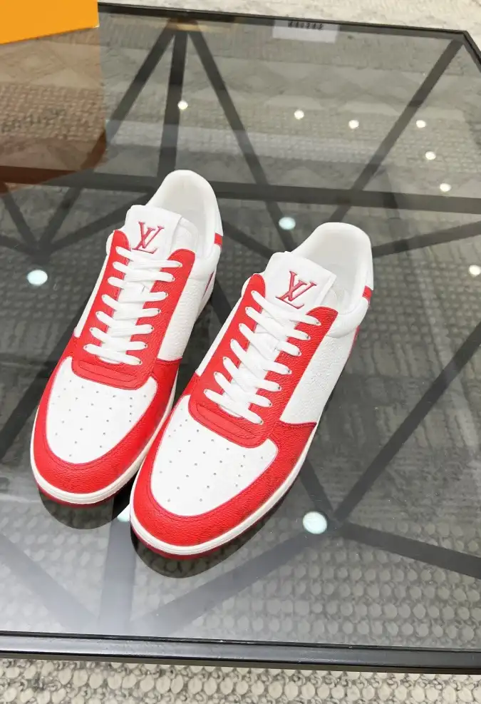 hype Louis Vuitton Sneakers