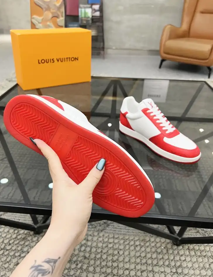 hype Louis Vuitton Sneakers