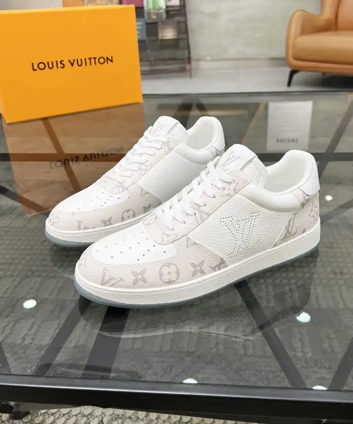 hype Louis Vuitton Sneakers