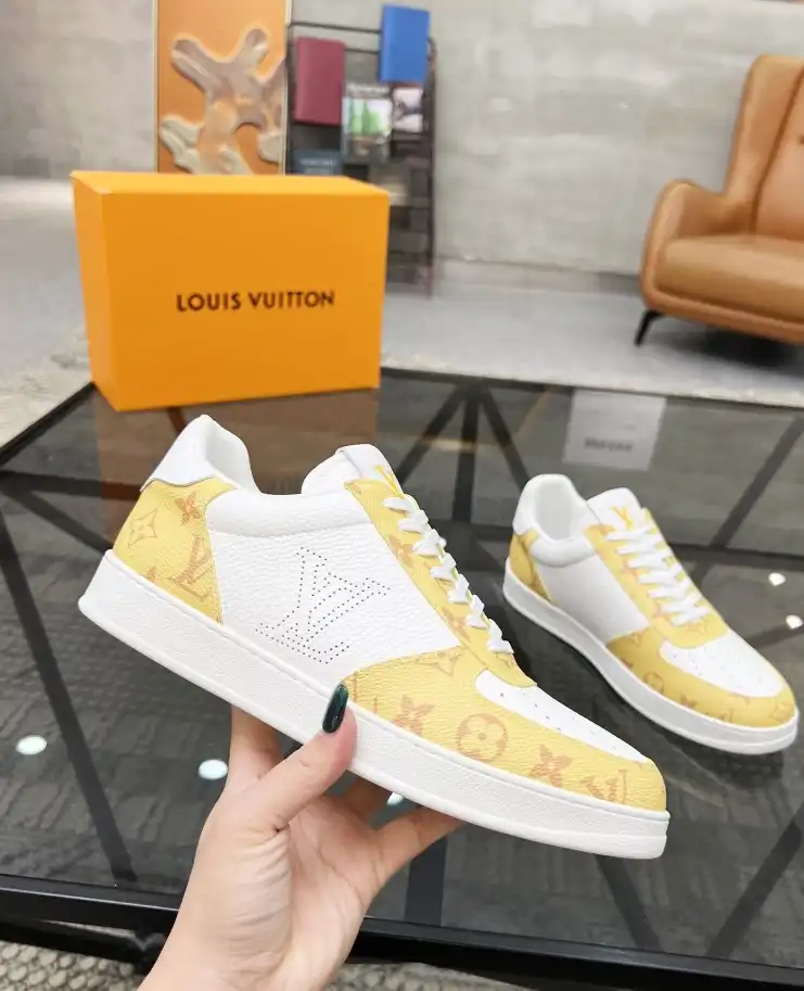 hype Louis Vuitton Sneakers