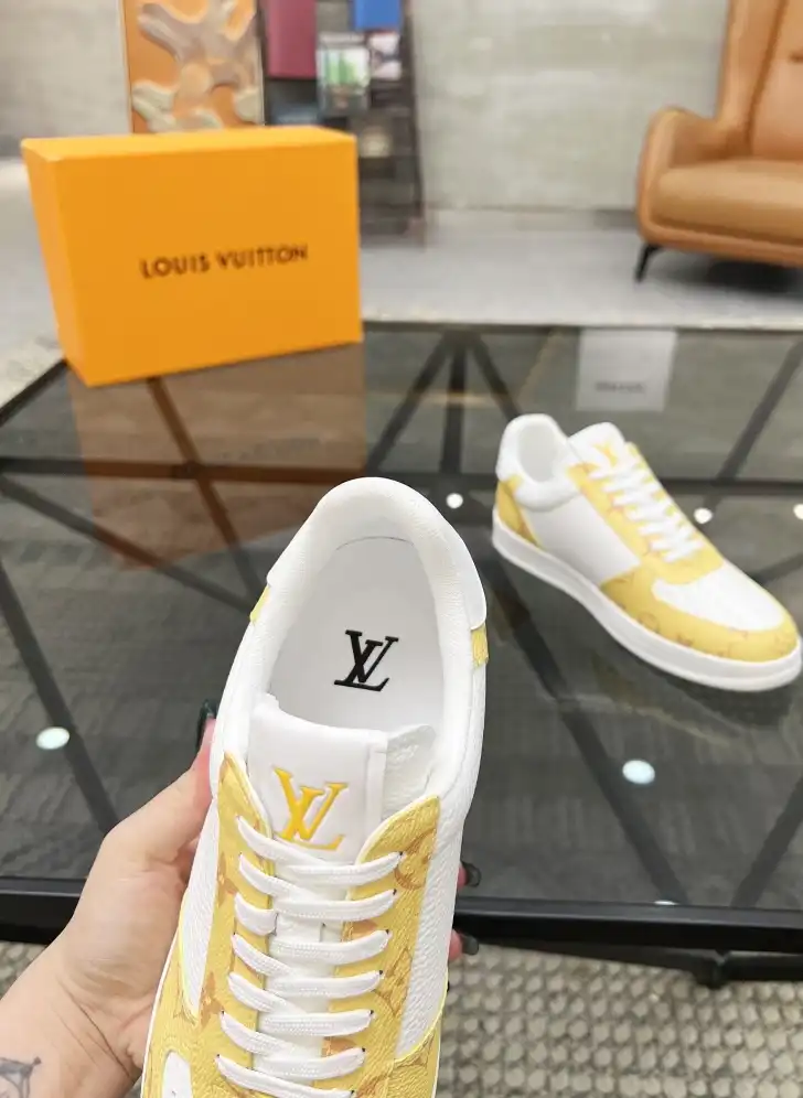 hype Louis Vuitton Sneakers