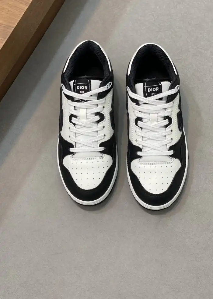 hype Christian Dior Sneakers