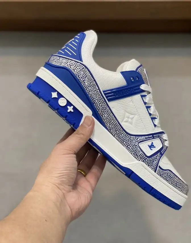 hype Louis Vuitton Sneakers