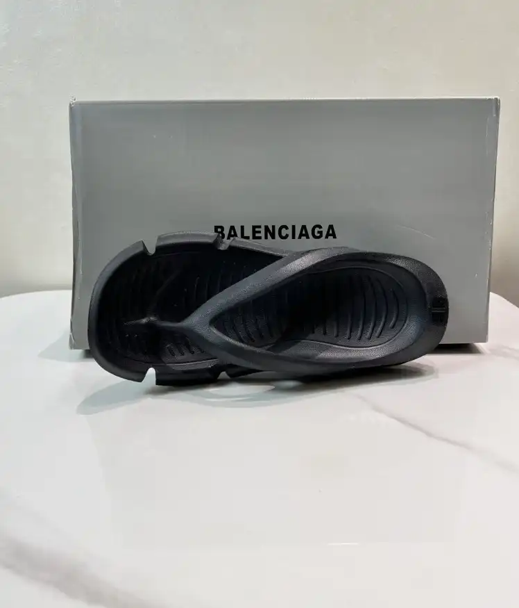 hype Balenciaga Slippers