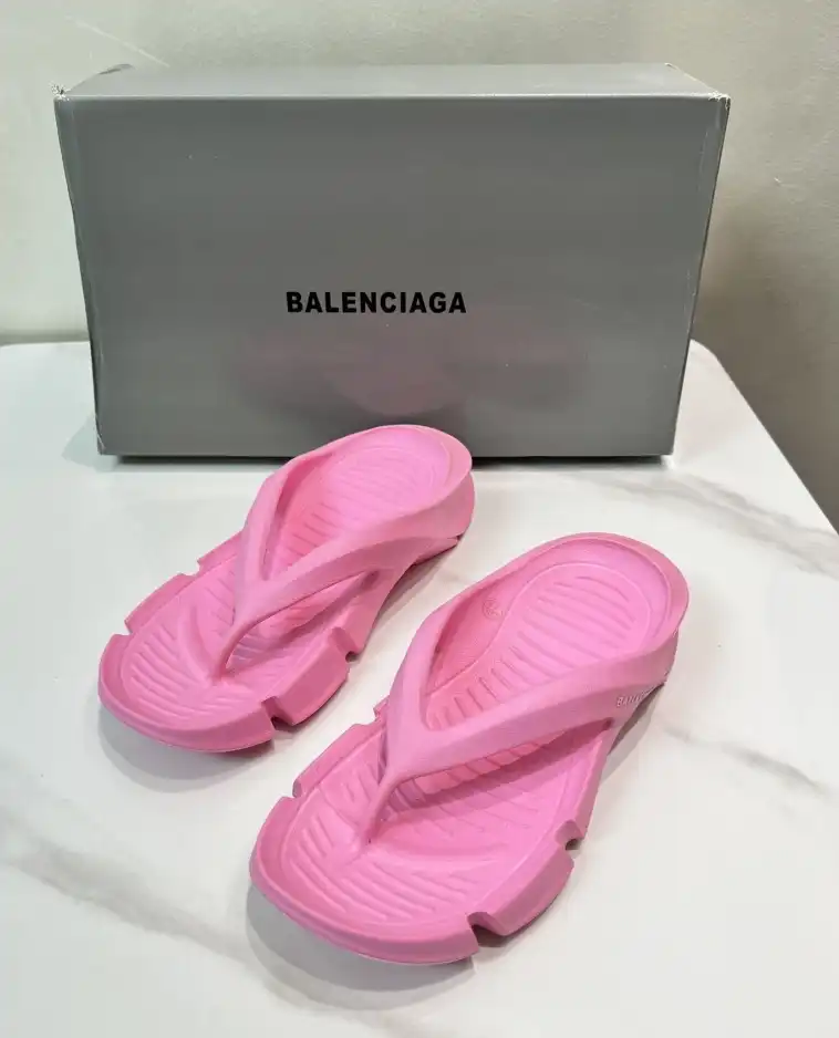 hype Balenciaga Slippers