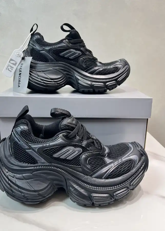 hype Balenciaga Sneakers