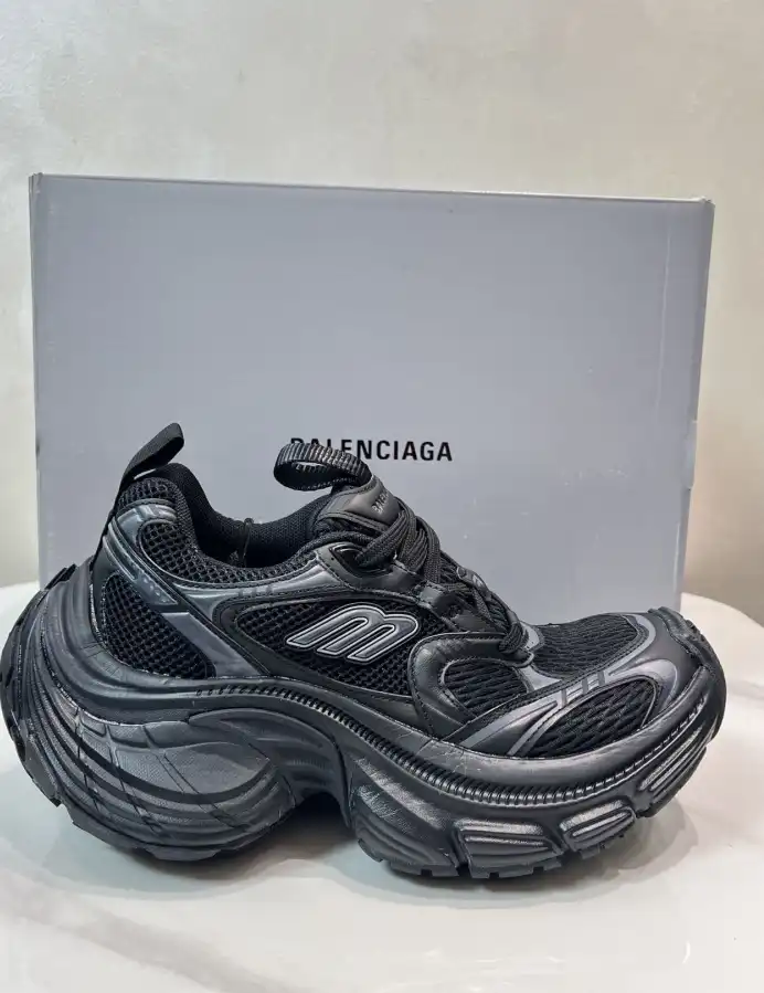 hype Balenciaga Sneakers