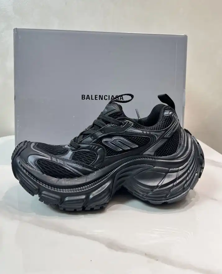 hype Balenciaga Sneakers