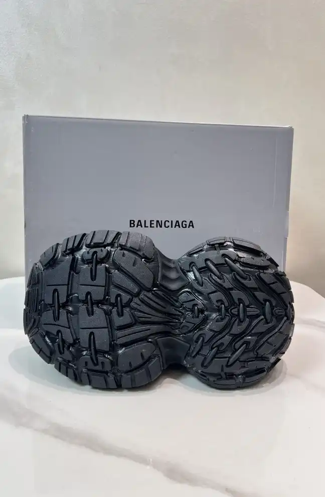 hype Balenciaga Sneakers