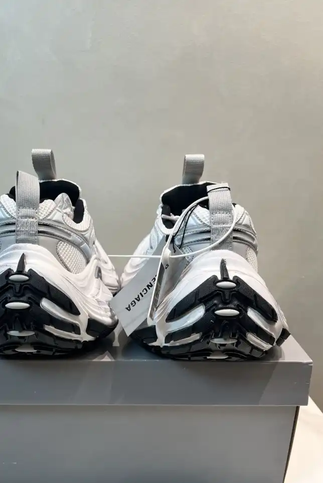 hype Balenciaga Sneakers