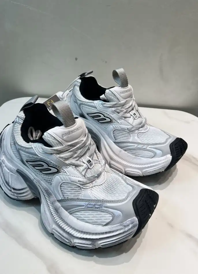 hype Balenciaga Sneakers