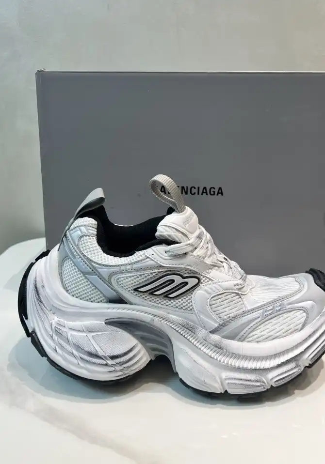 hype Balenciaga Sneakers