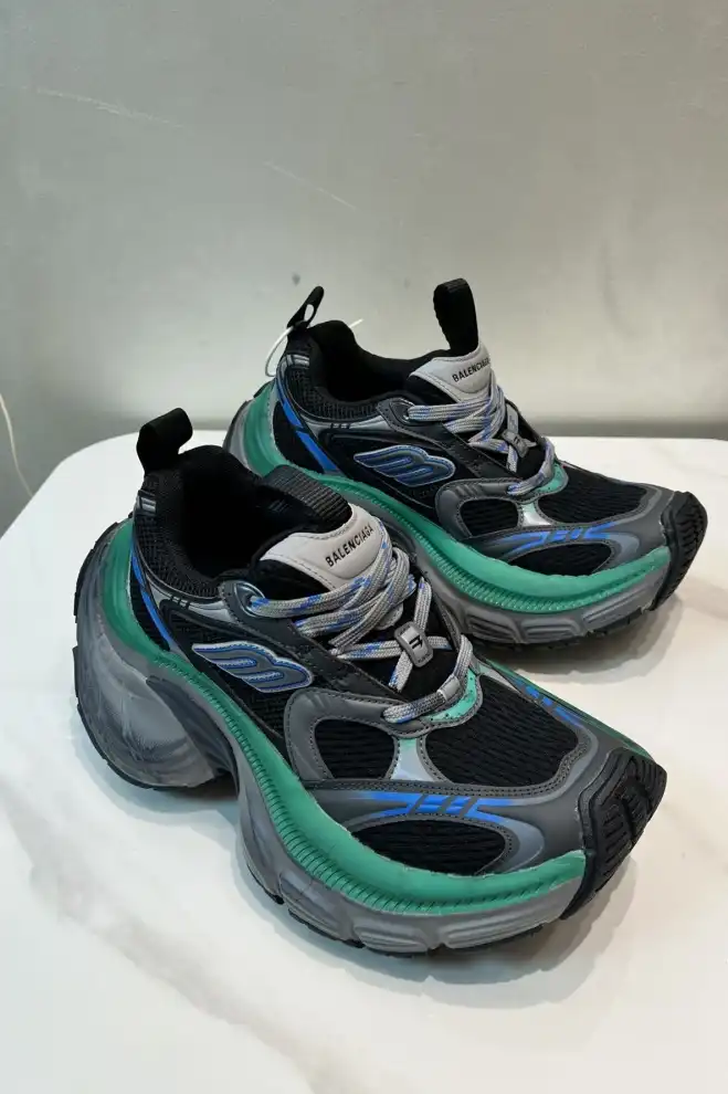 hype Balenciaga Sneakers