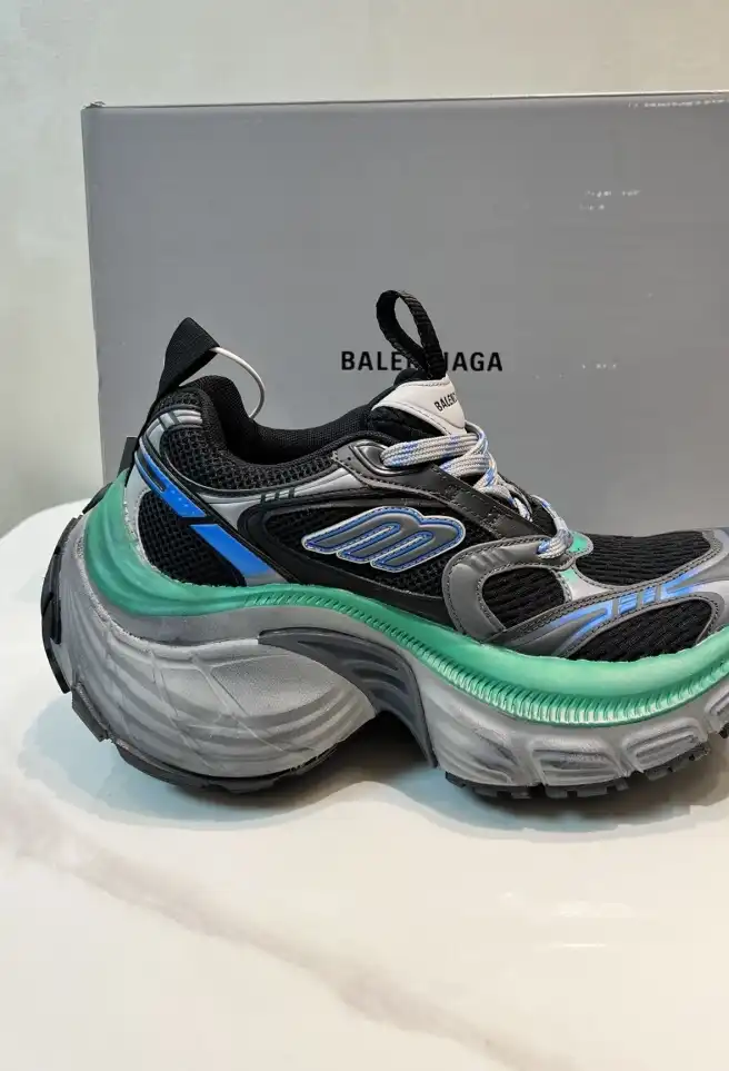 hype Balenciaga Sneakers