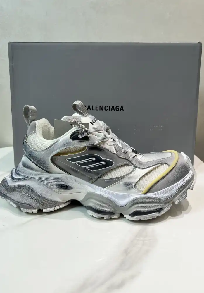 hype Balenciaga Sneakers