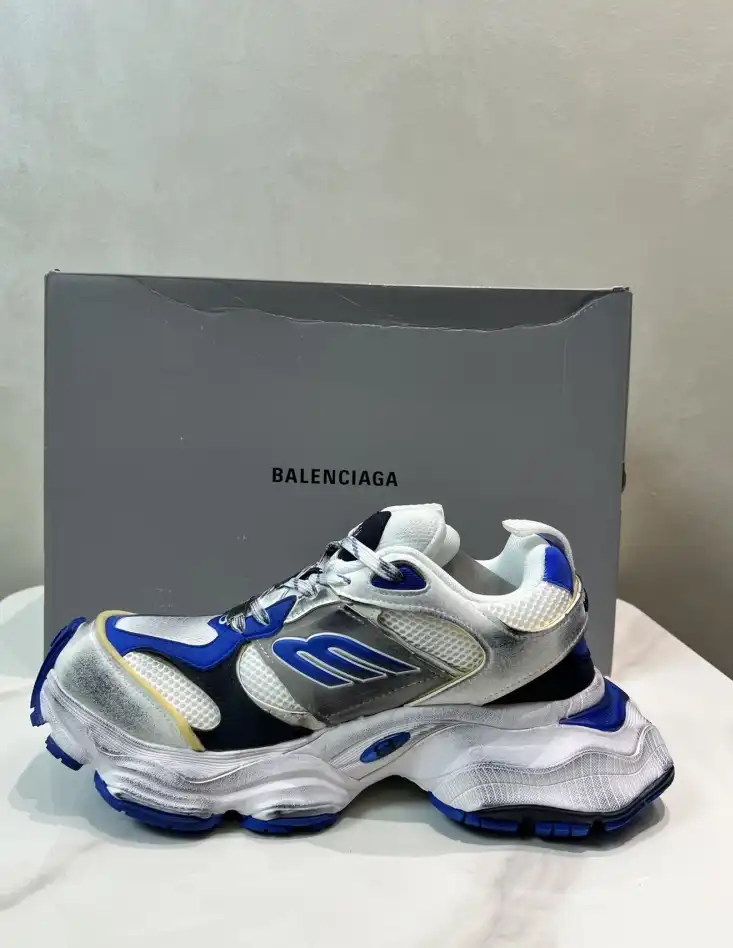 hype Balenciaga Sneakers