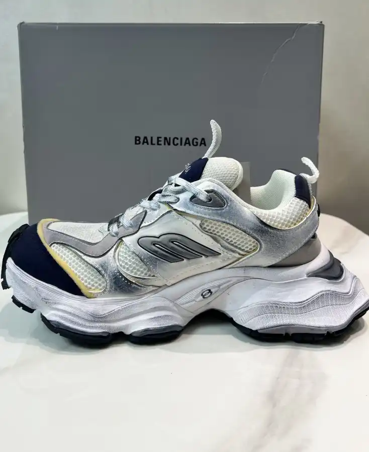 hype Balenciaga Sneakers