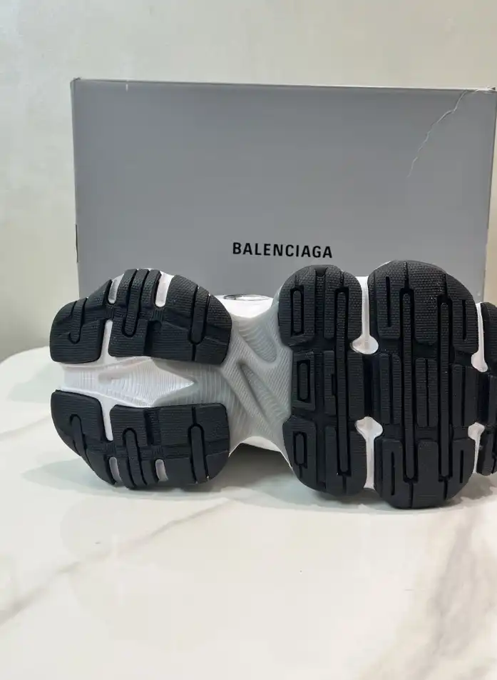 hype Balenciaga Sneakers