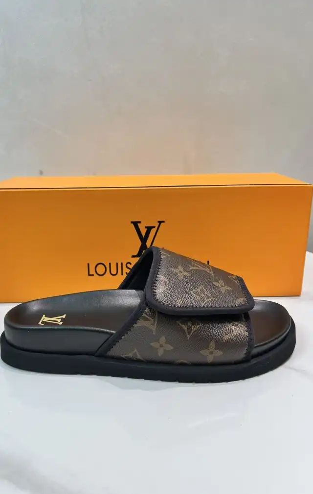 hype LV Slippers