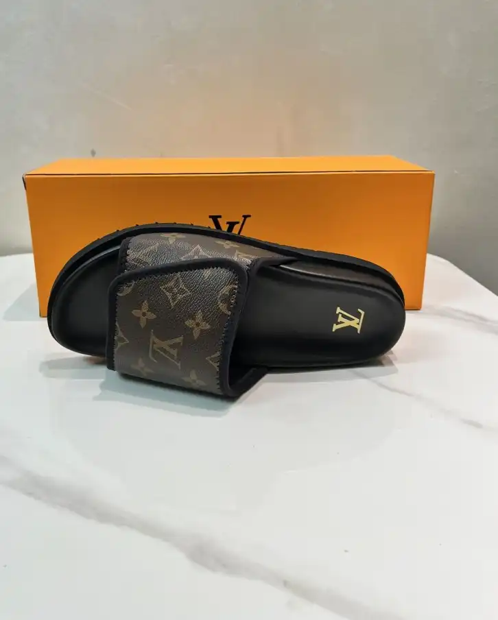 hype LV Slippers