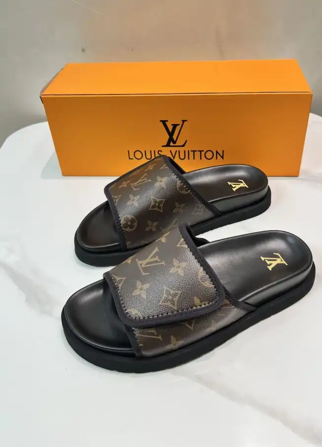 hype LV Slippers