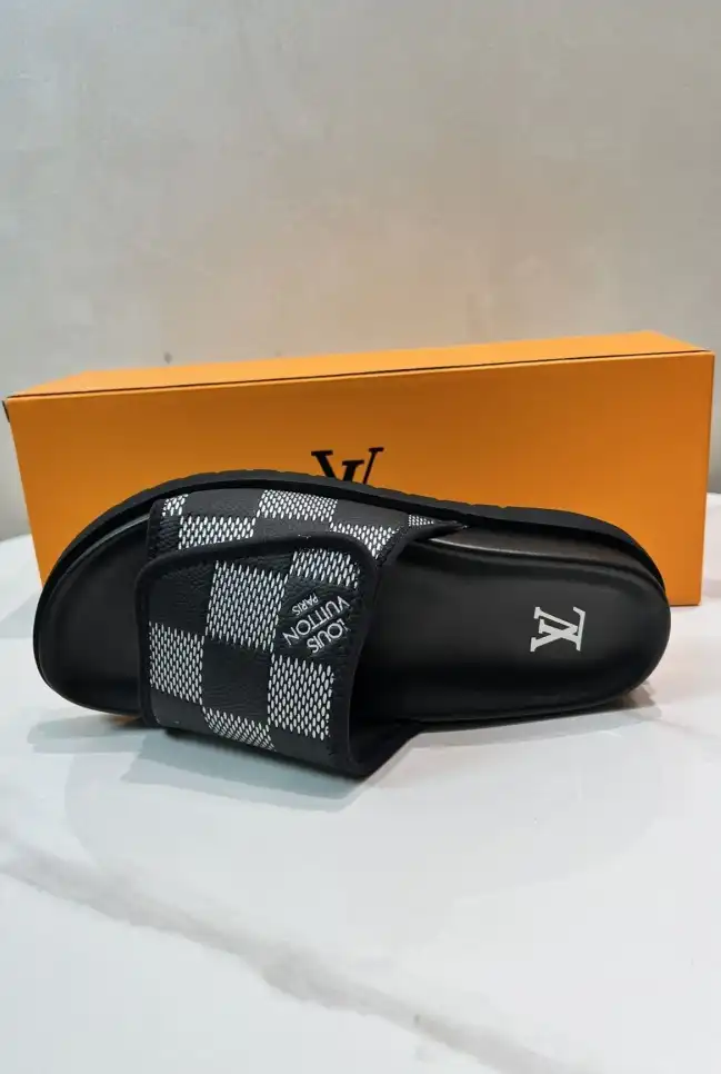 hype LV Slippers