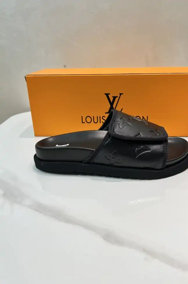 hype LV Slippers