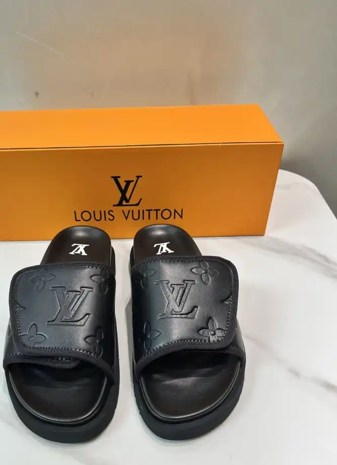 hype LV Slippers