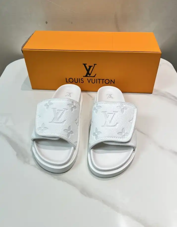 hype LV Slippers