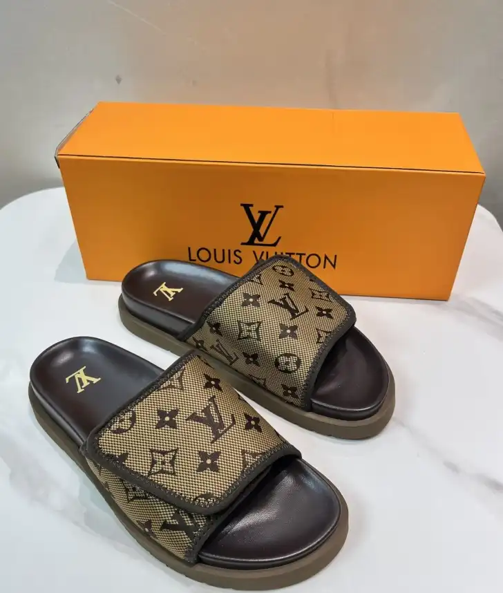 hype LV Slippers