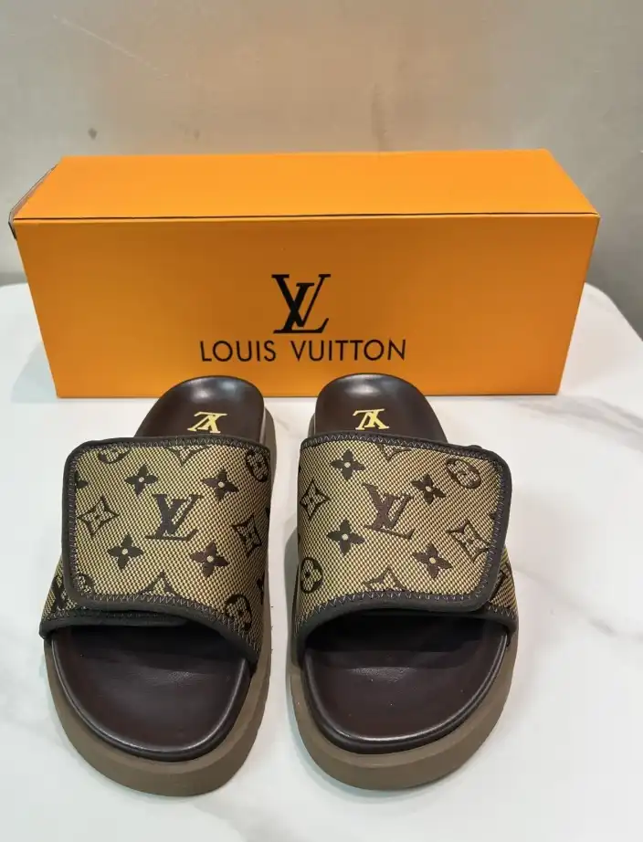 hype LV Slippers