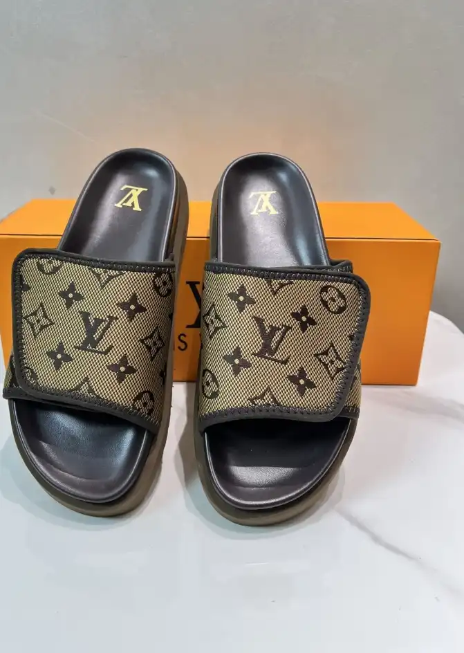 hype LV Slippers