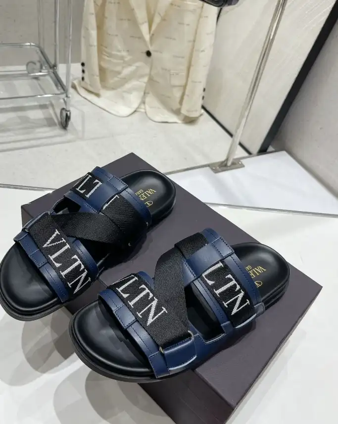 hype Valentino Slippers