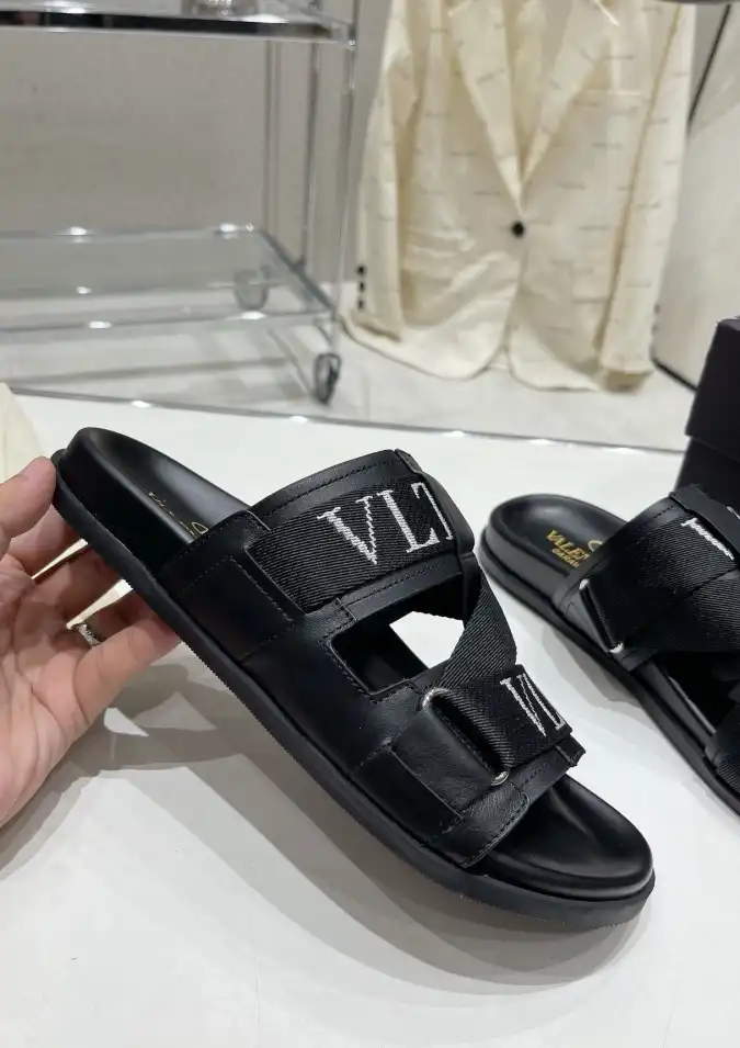 hype Valentino Slippers