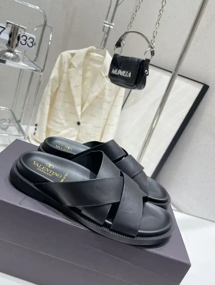 hype Valentino Slippers