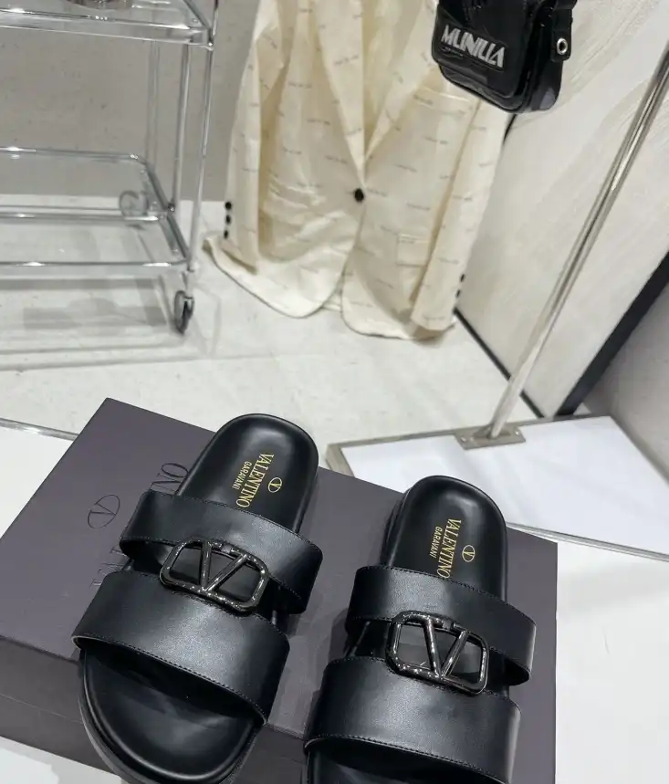 hype Valentino Slippers