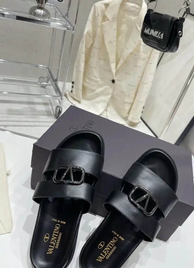 hype Valentino Slippers