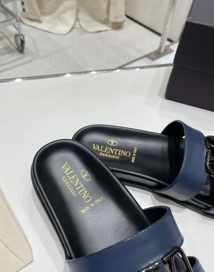 hype Valentino Slippers