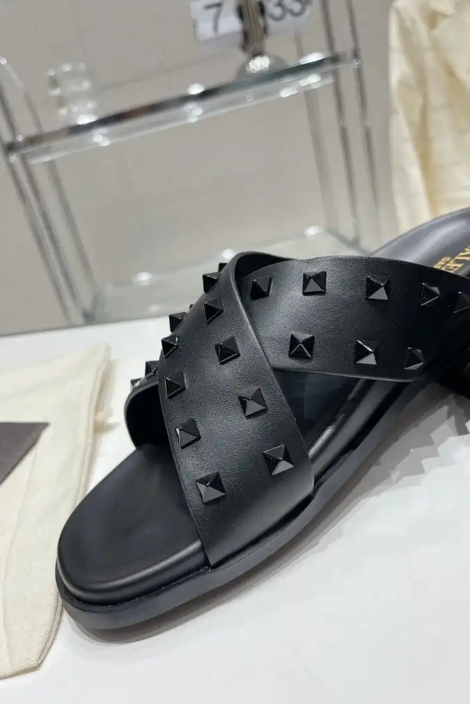 hype Valentino Slippers