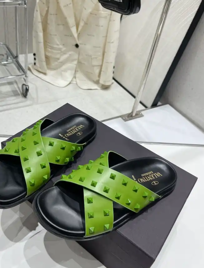 hype Valentino Slippers