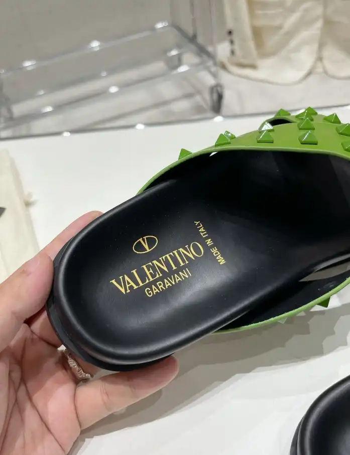 hype Valentino Slippers