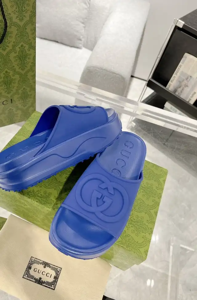 hype Gucci Slippers