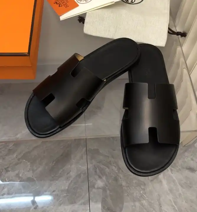 hype Hermes Slippers