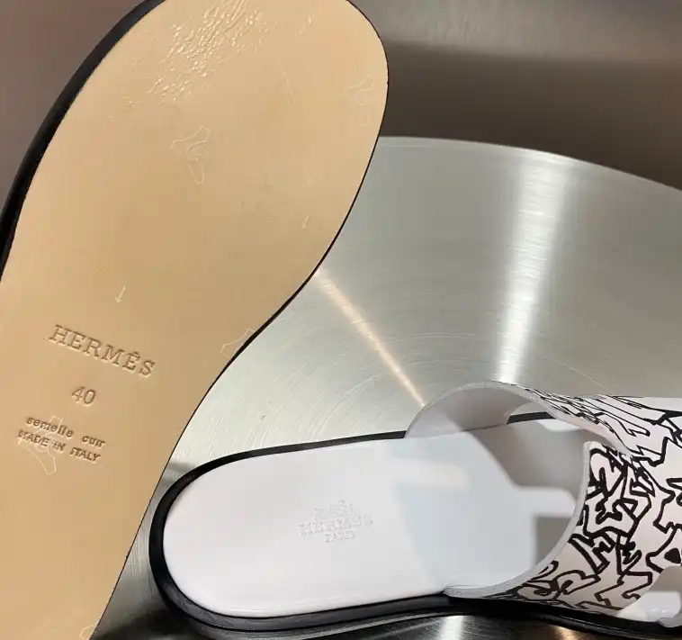 hype Hermes Slippers