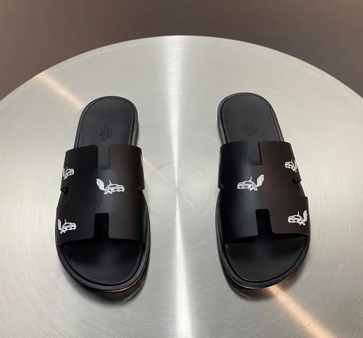 hype Hermes Slippers