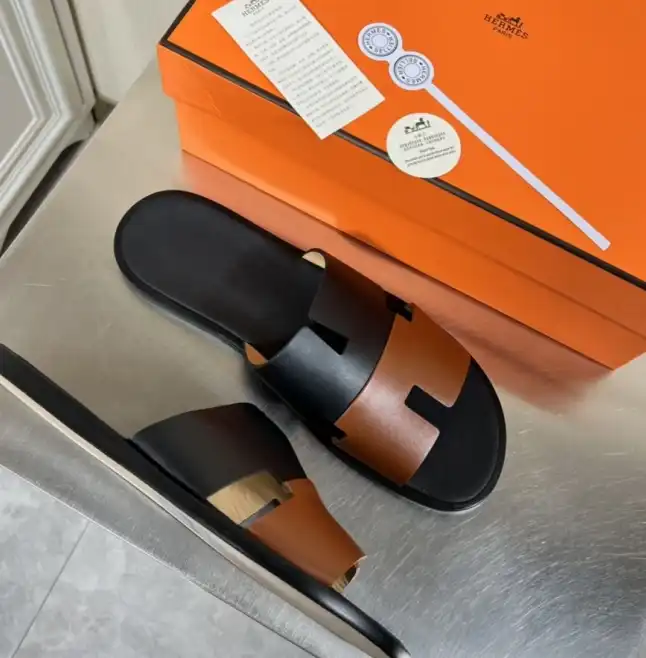 hype Hermes Slippers