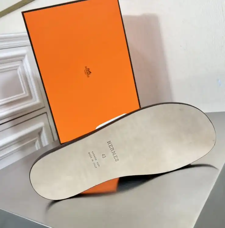 hype Hermes Slippers