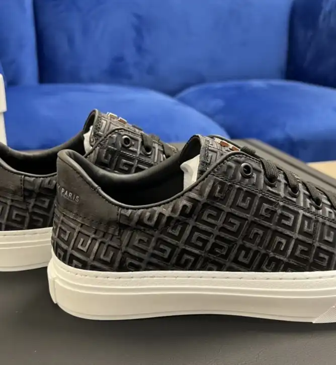 hype Gucci Sneakers