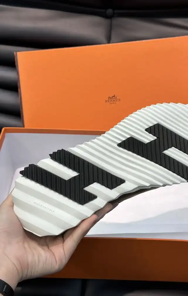 hype Hermes Sneakers