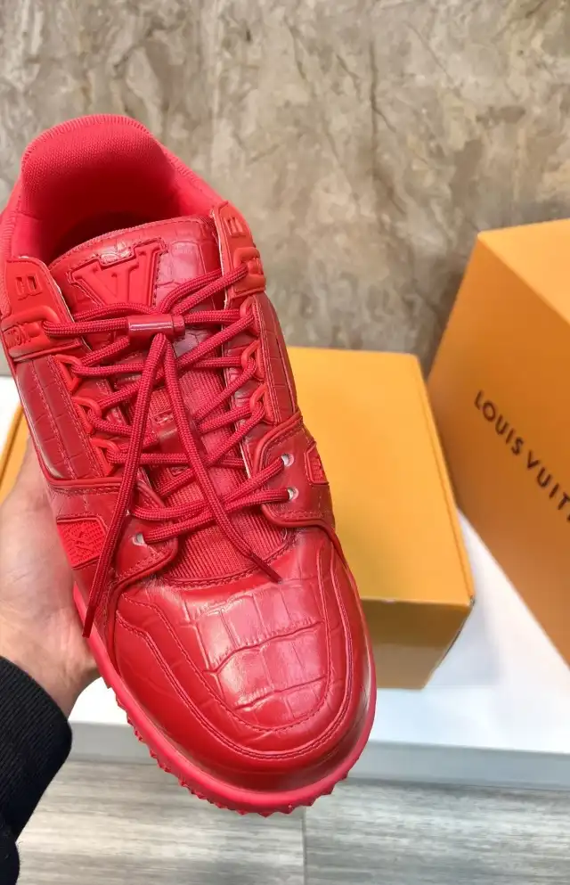 hype Louis Vuitton Sneakers